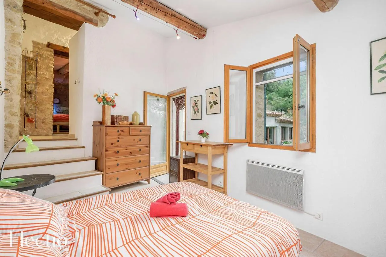 Landhaus Mas Du Rocher I Electio Puget