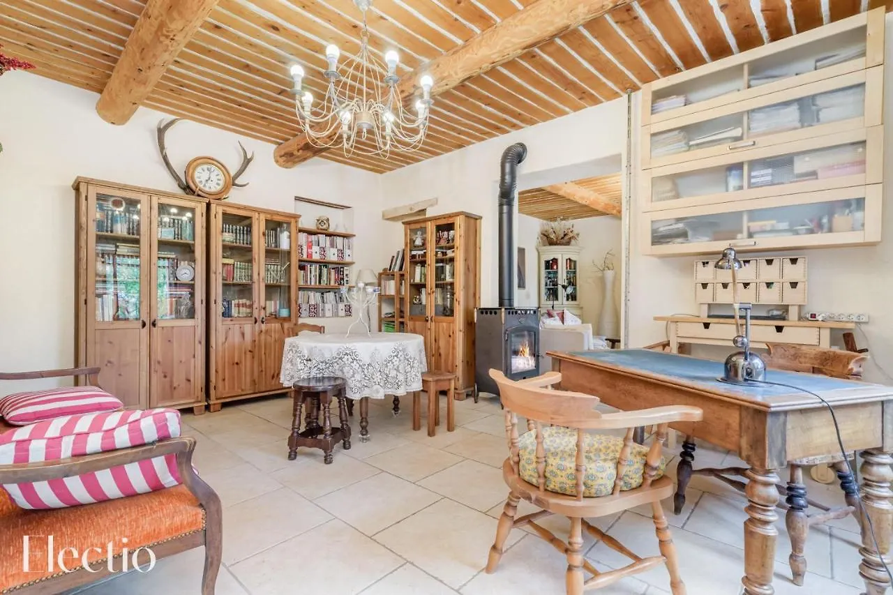 Casa de Campo Mas Du Rocher I Electio Puget França